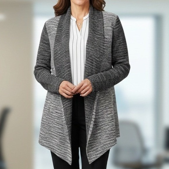 Karen Brooks Sweaters - Karen‎ Brooks $88 XL Black White Open Front Waterfall Drape Textured Cardigan